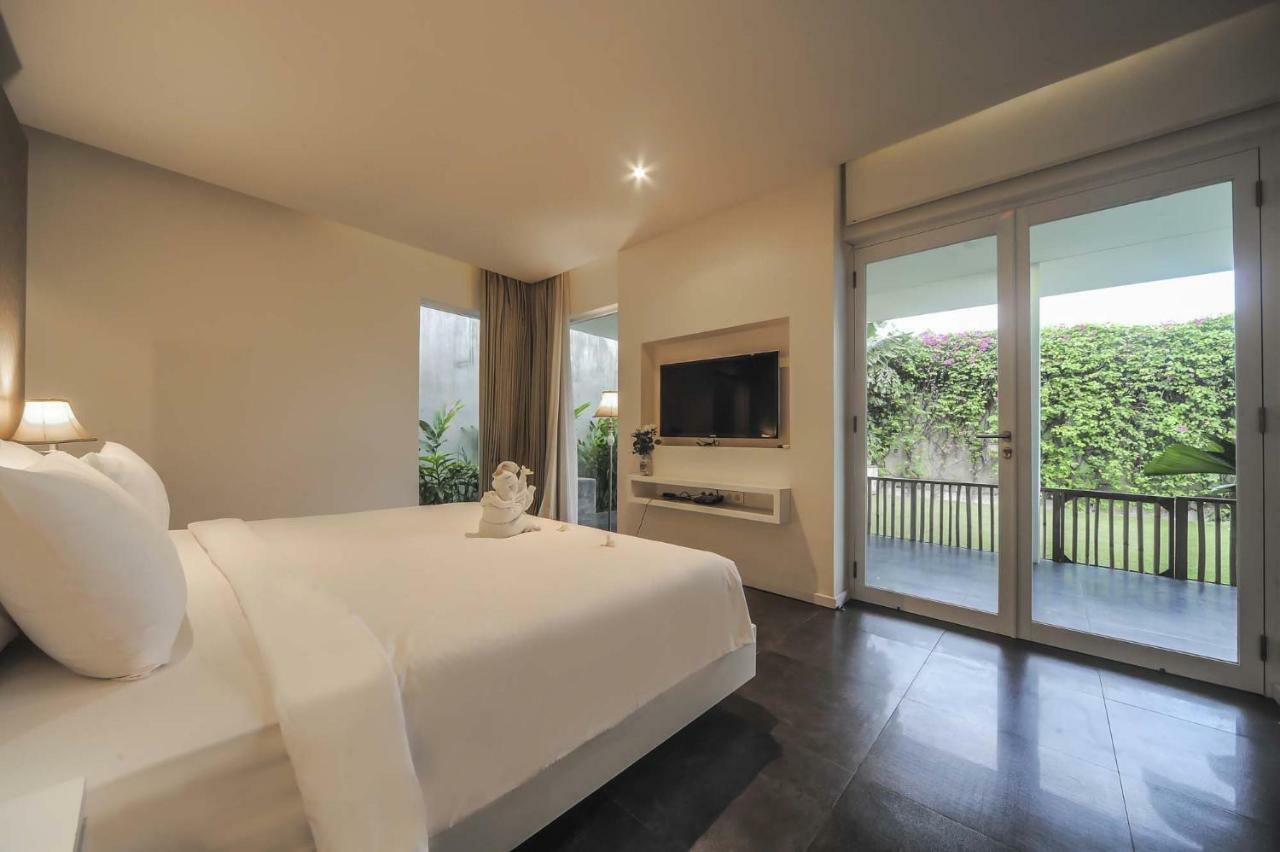 Casa Priya Petitenget スミニャック エクステリア 写真