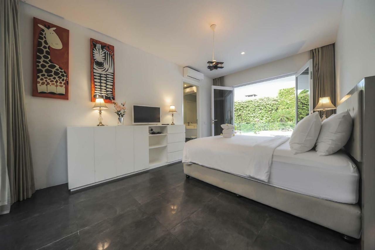 Casa Priya Petitenget スミニャック エクステリア 写真