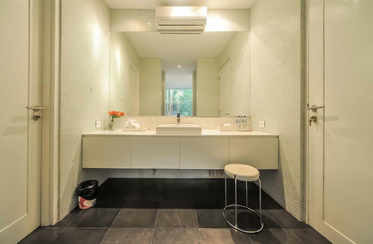 Casa Priya Petitenget スミニャック エクステリア 写真