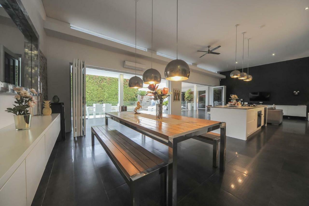 Casa Priya Petitenget スミニャック エクステリア 写真
